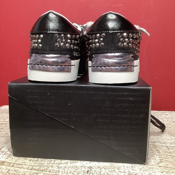 SHU SHOP NWT Sz 8 Ruby Studded Black Tie Sneakers Round Toes White Rubber Soles - Picture 11 of 13